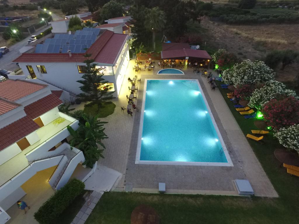 Vallian Village Hotel