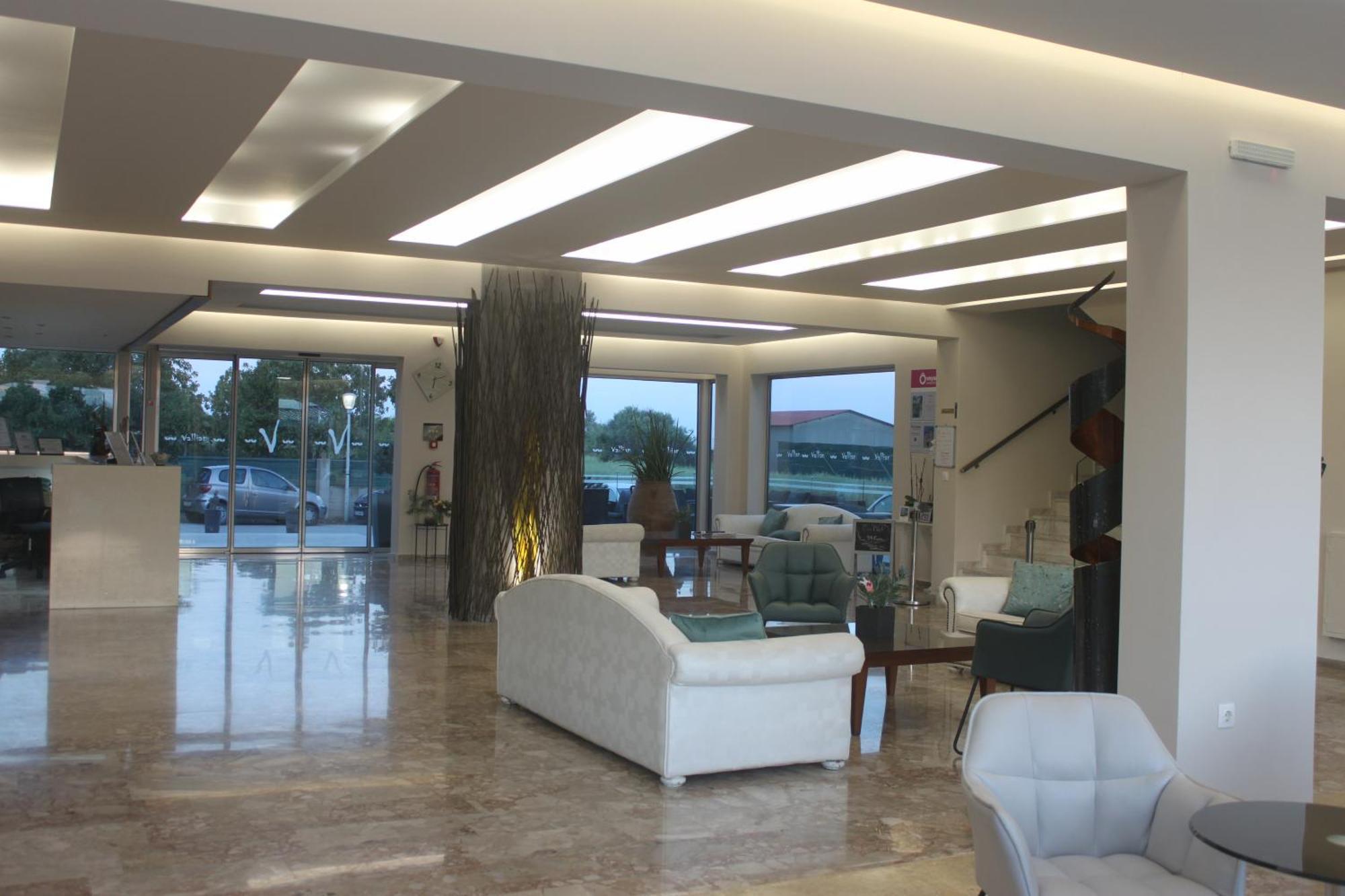 Vallian Village Hotel 3*