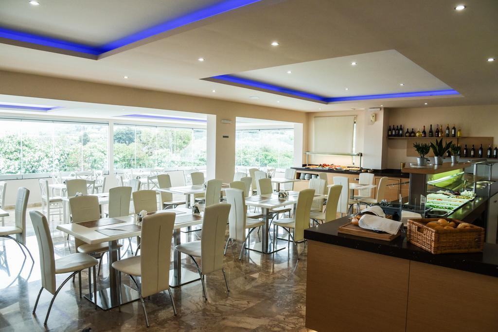Vallian Village Hotel 3*